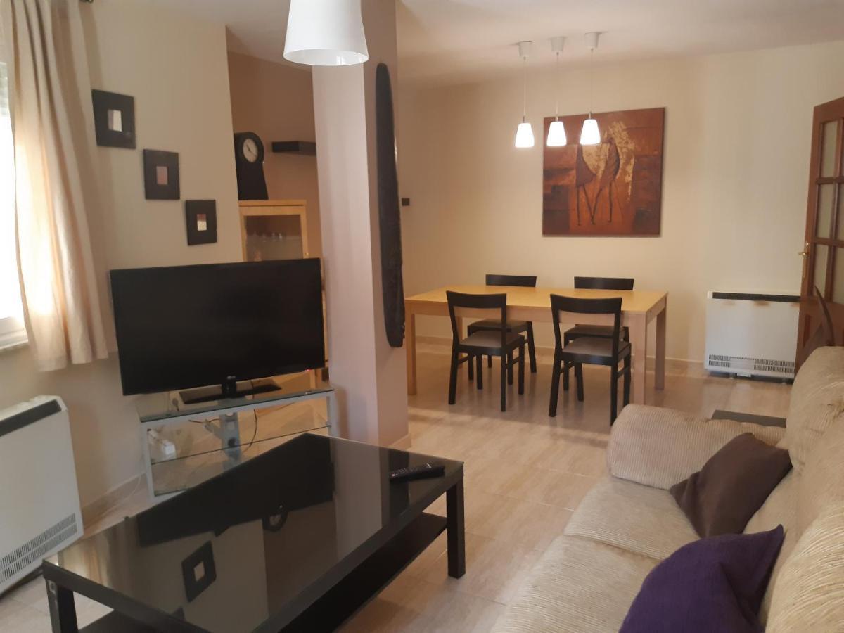Apartamento Palomares De Bejar Apartment Exterior photo